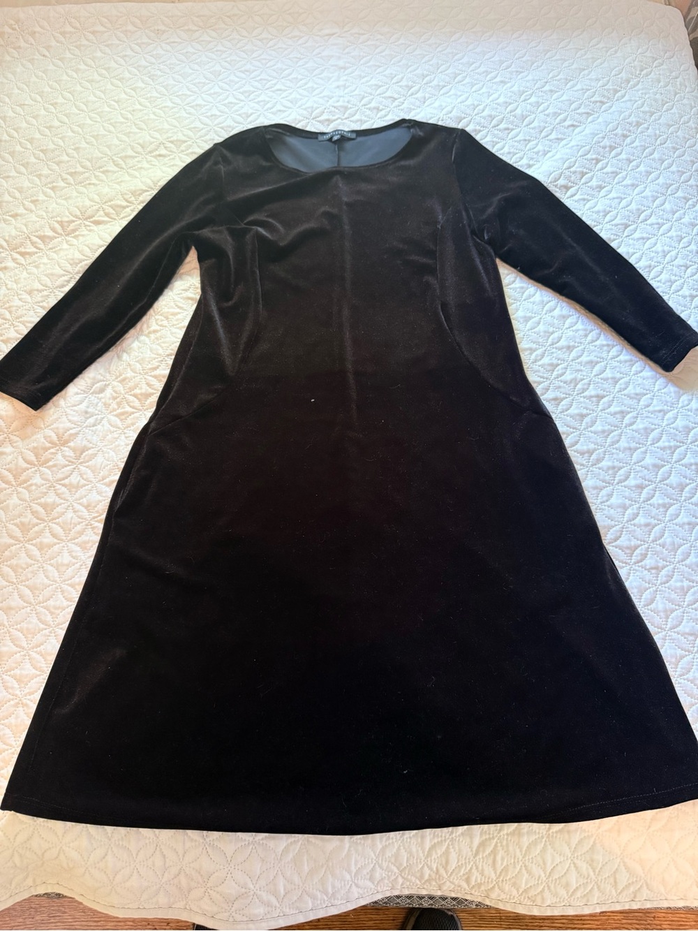 Black Asymmetrical Velvet Dress with Long Sleeves